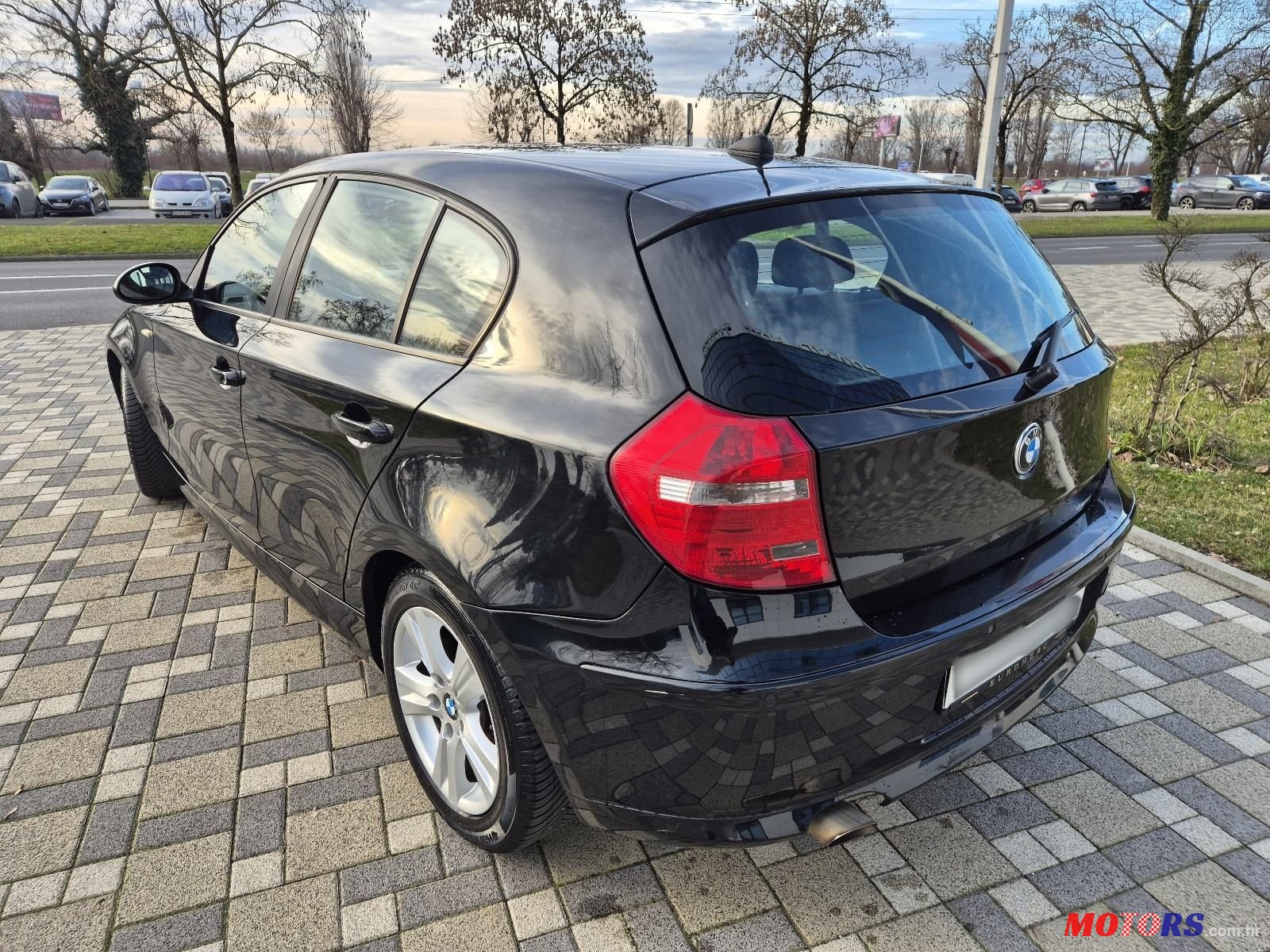 2008' BMW Serija 1 118D photo #6