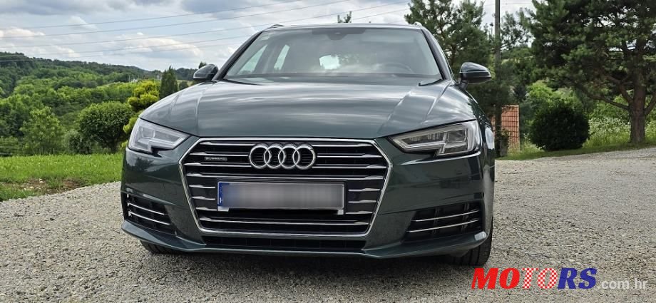 2017' Audi A4 Allroad photo #2