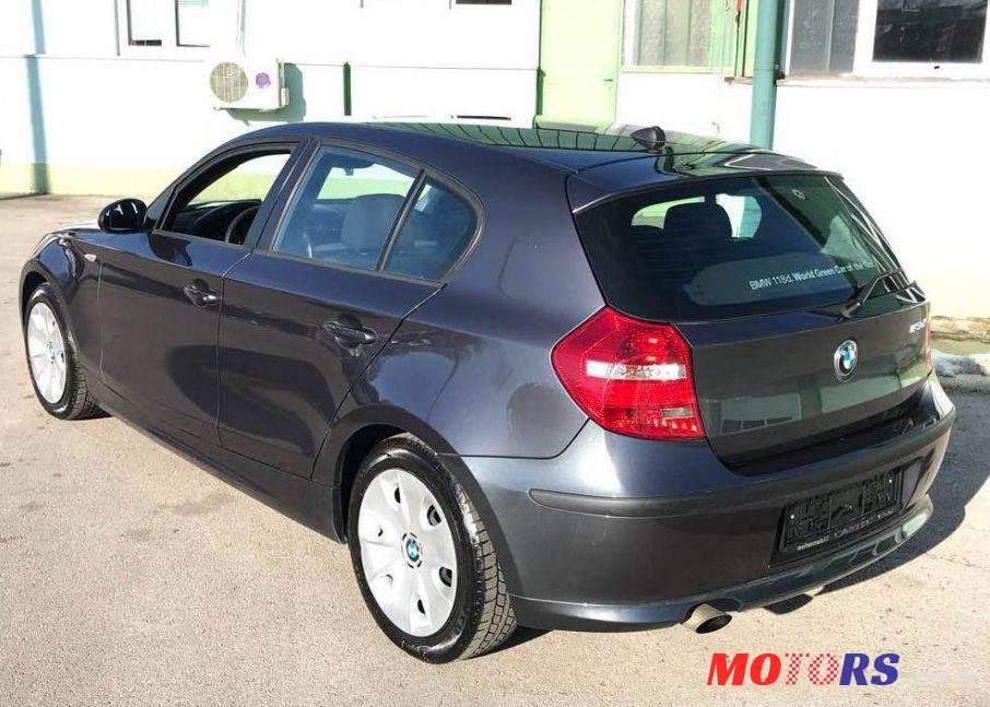 2009' BMW Serija 1 118D photo #1