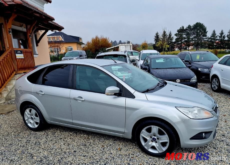 2010' Ford Focus 1,6 photo #6