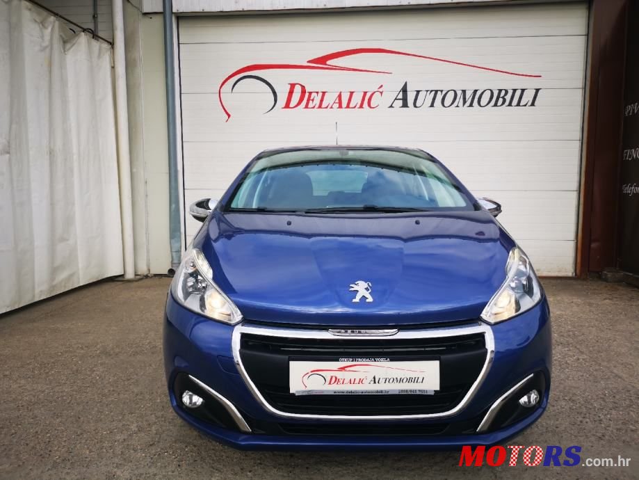 2017' Peugeot 208 1,2 Puretech photo #3
