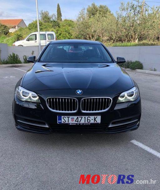2013' BMW Serija 5 520D photo #1