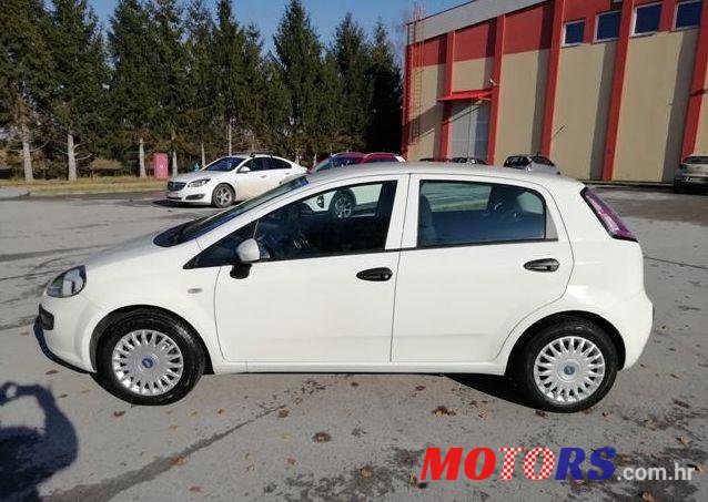 2011' Fiat Punto Evo 1,4 8V photo #1