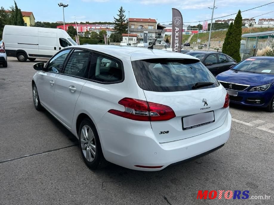 2019' Peugeot 308 Sw photo #6