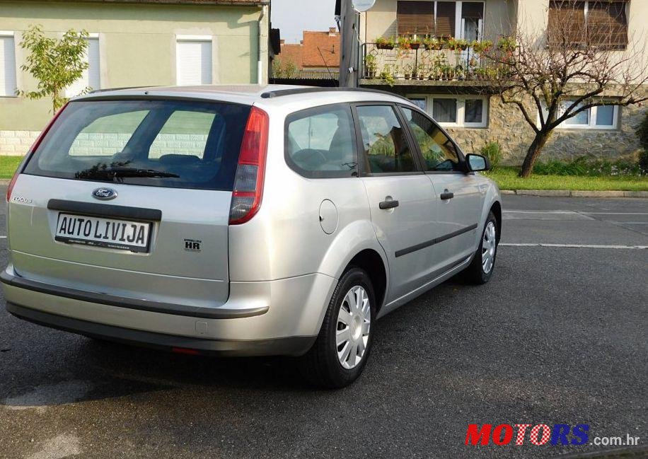 2005' Ford Focus 1,6 photo #1