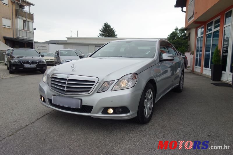 2009' Mercedes-Benz E-Klasa 220 Cdi photo #3