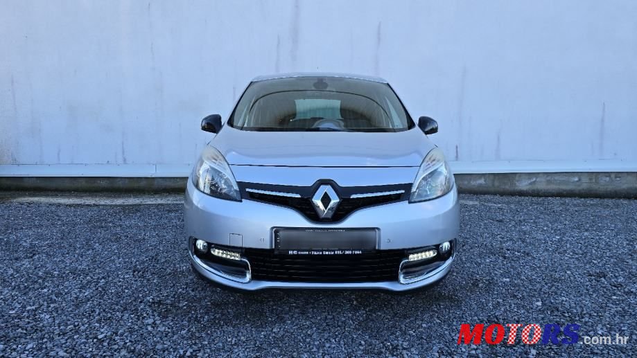 2014' Renault Scenic Dci 130 photo #2