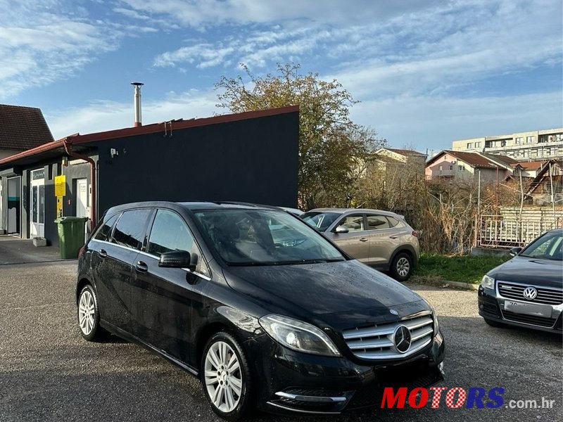 2014' Mercedes-Benz B-Klasa 200 Cdi photo #4