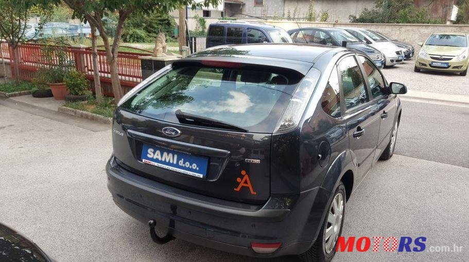 2007' Ford Focus 1,6 photo #1