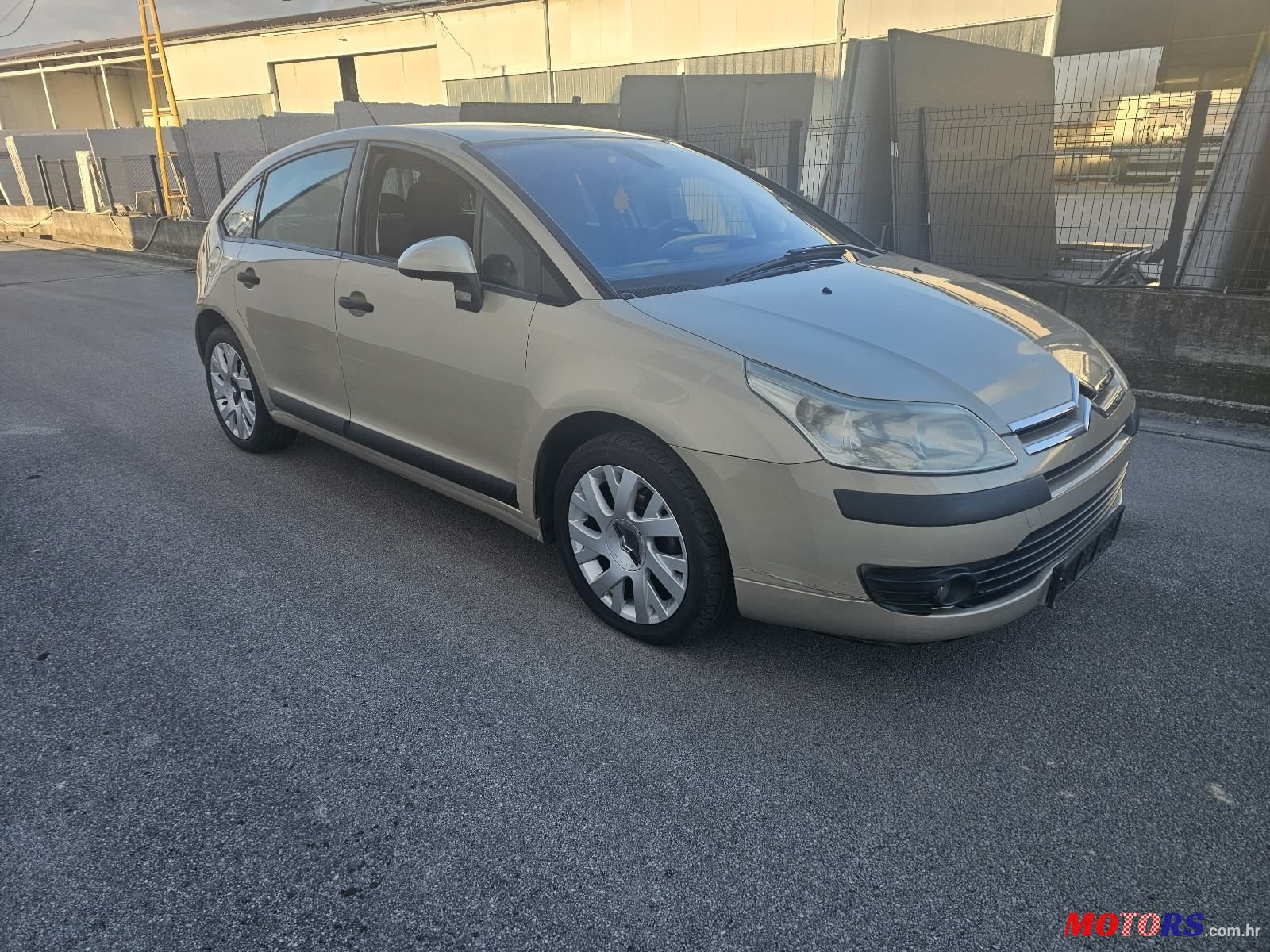 2009' Citroen C4 1,6 photo #3