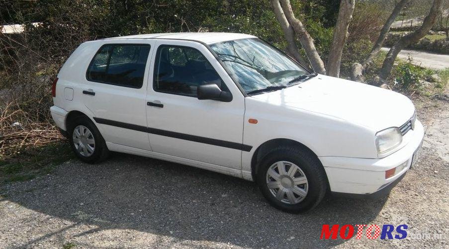 1997' Volkswagen Golf III Gl photo #2