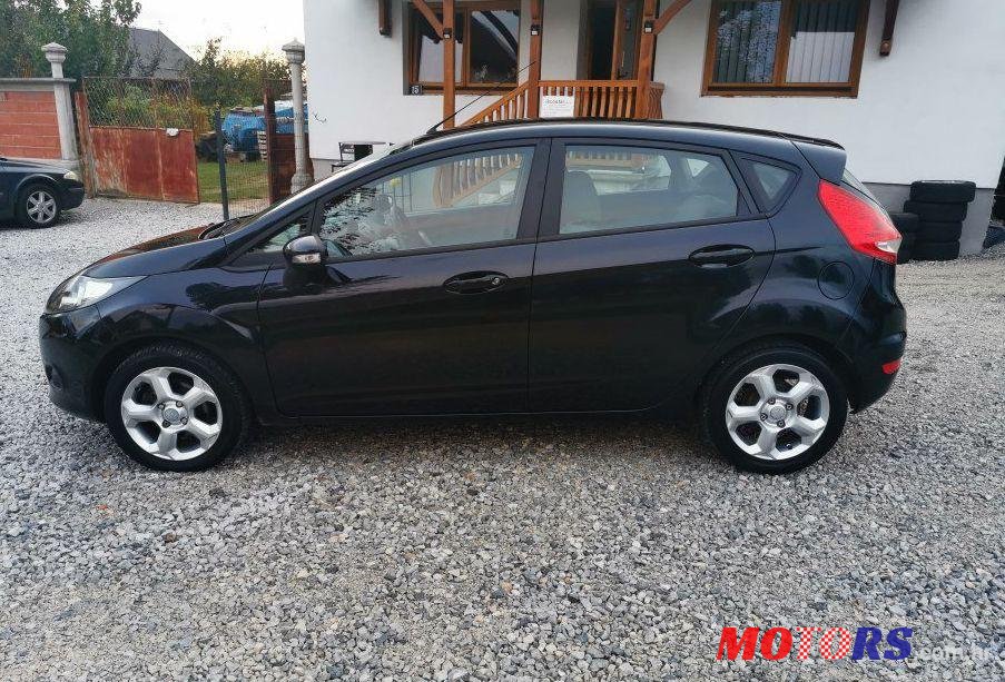 2009' Ford Fiesta 1,6 photo #1