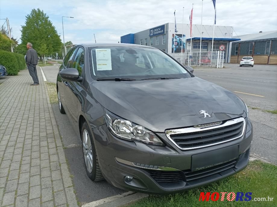 2017' Peugeot 308 Sw photo #6