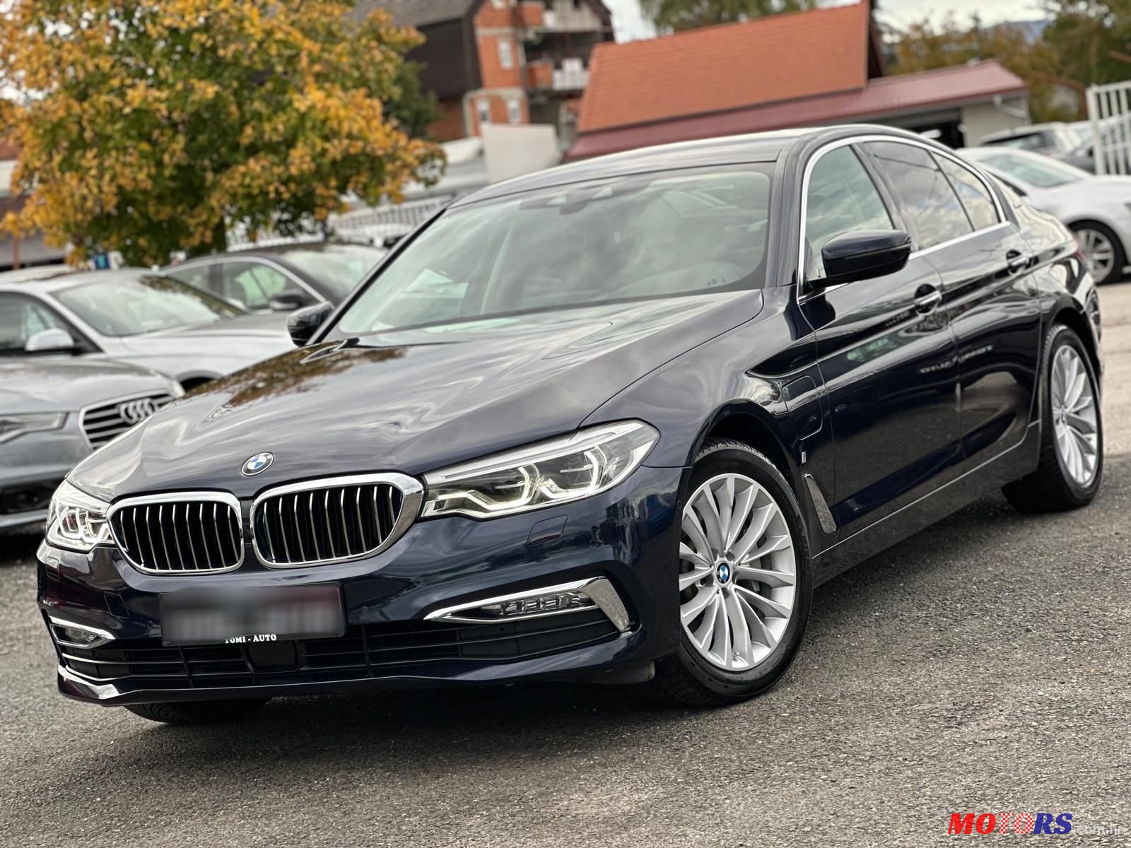 2017' BMW Serija 5 530E photo #2