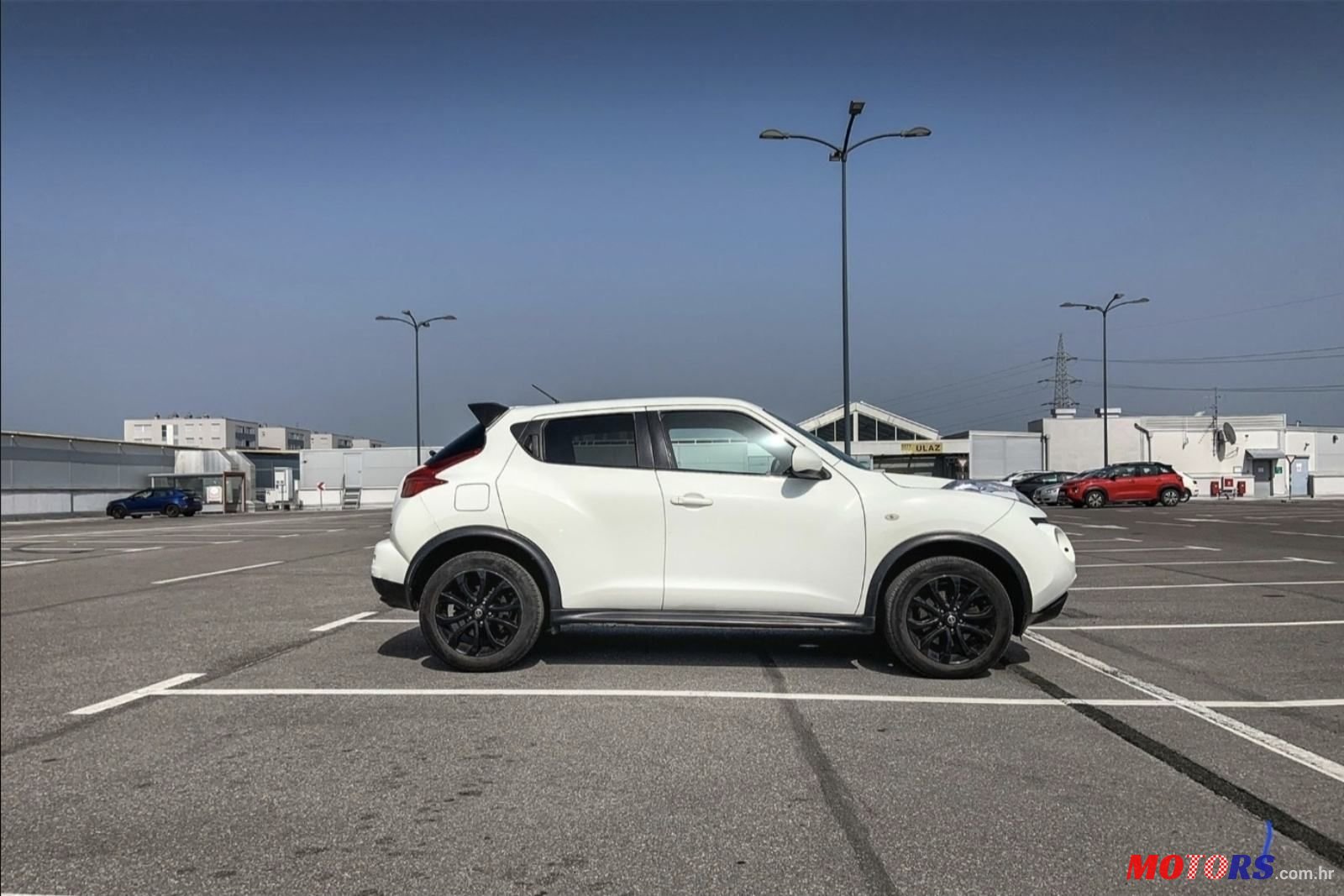 2011' Nissan Juke Nismo 1.6T photo #2