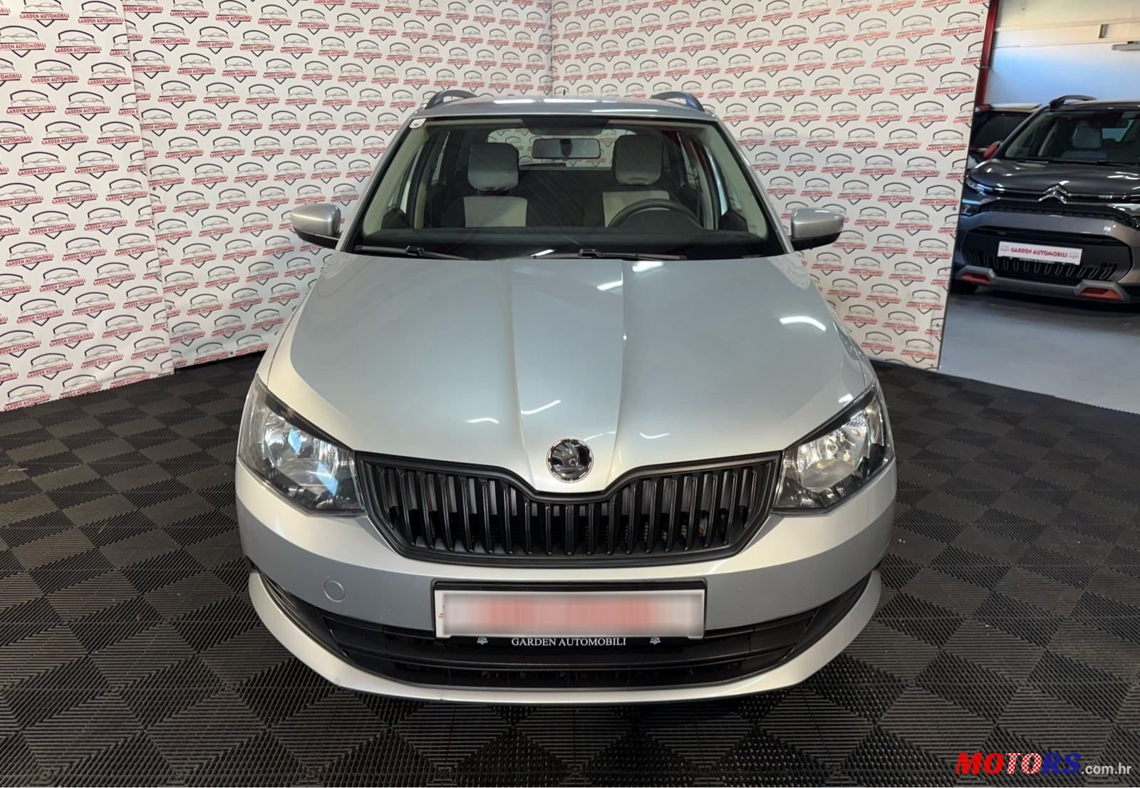 2018' Skoda Fabia Combi photo #3