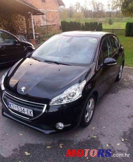 2015' Peugeot 208 1,6 E-Hdi photo #1