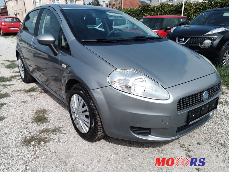 2007' Fiat Grande Punto photo #2