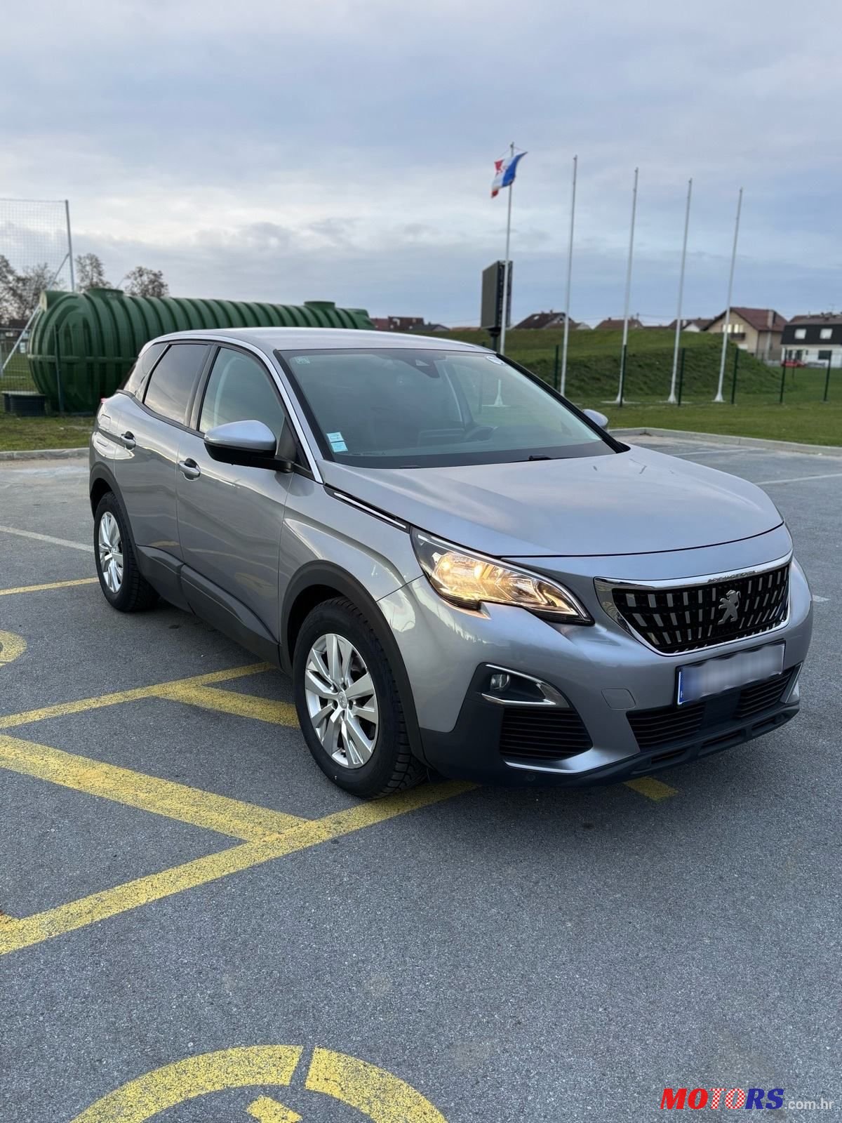 2019' Peugeot 3008 1,5 Bluehdi photo #1