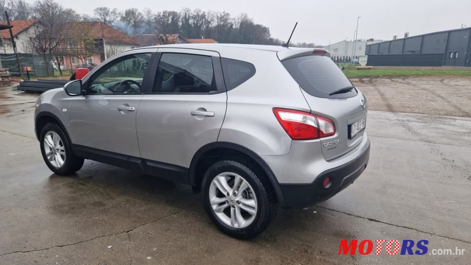 2011' Nissan Qashqai 1,5 Dci photo #3