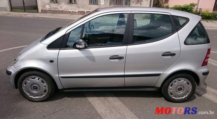 2004' Mercedes-Benz A Class 170 Cdi Classic photo #2