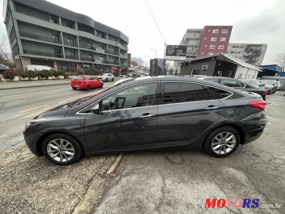 2017' Hyundai i40 1,7 photo #4