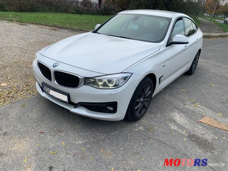 2014' BMW Serija 3 318 D photo #5