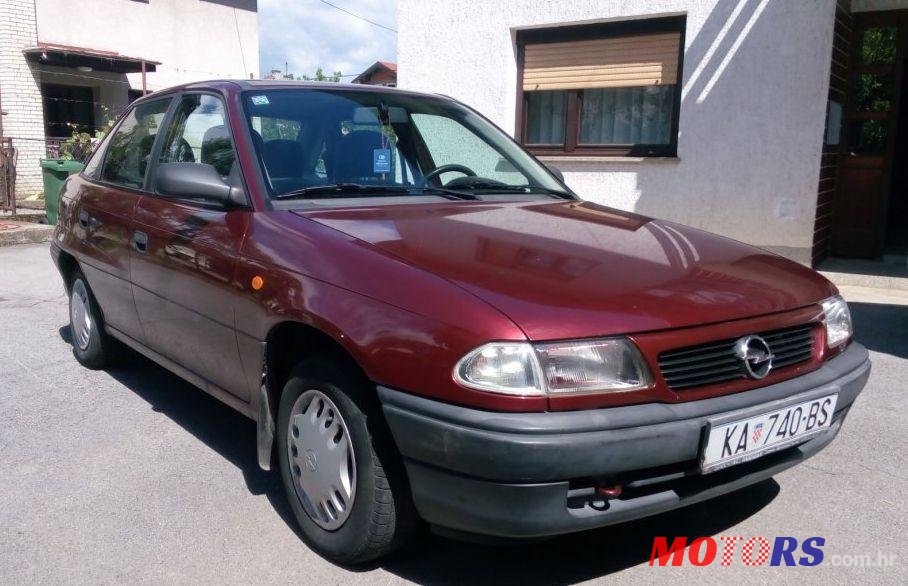 1999' Opel Astra Classic F 1.4 photo #1