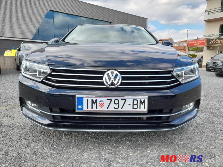 2016' Volkswagen Passat 2,0 Tdi Bmt photo #3