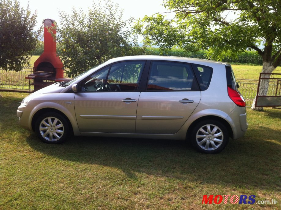 2007' Renault Megane Scenic photo #1