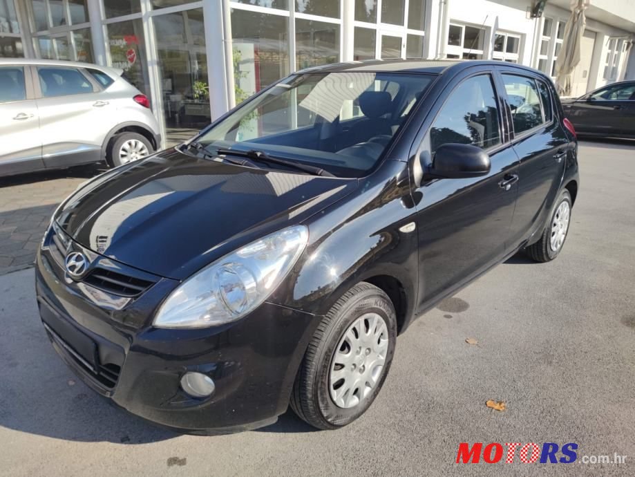 2010' Hyundai i20 1,2 photo #4