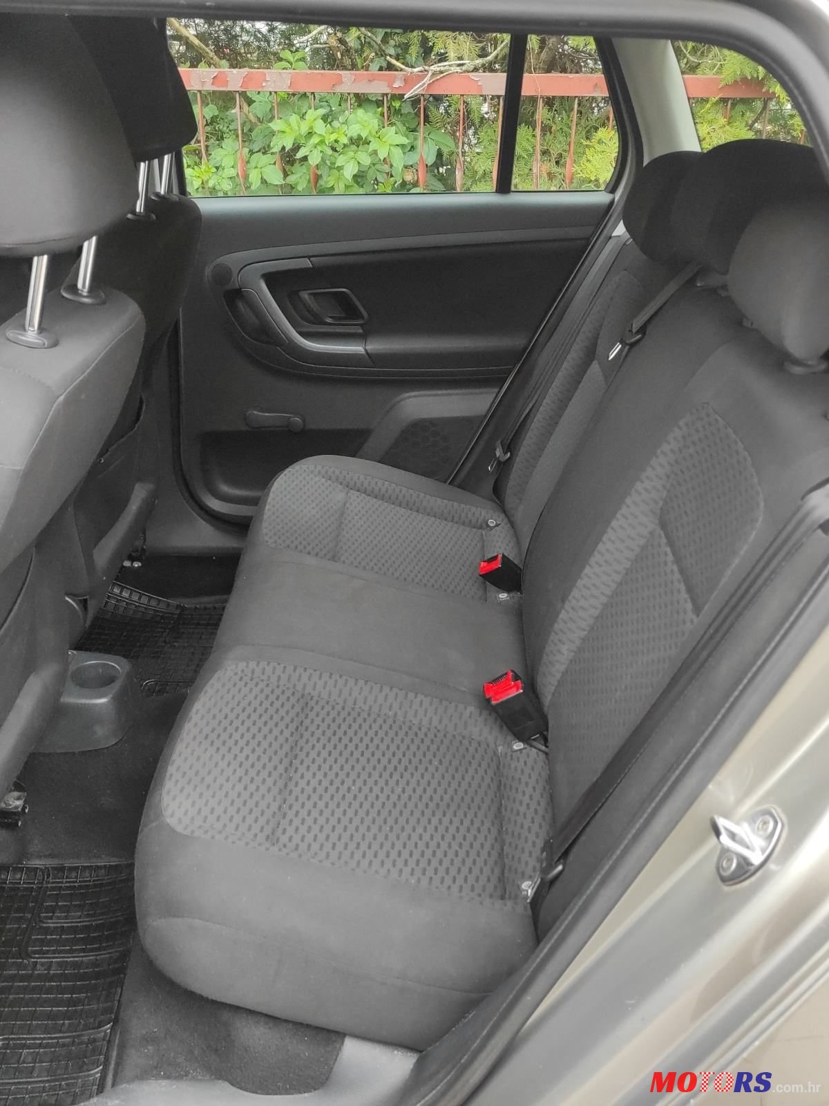 2012' Skoda Fabia Combi photo #6