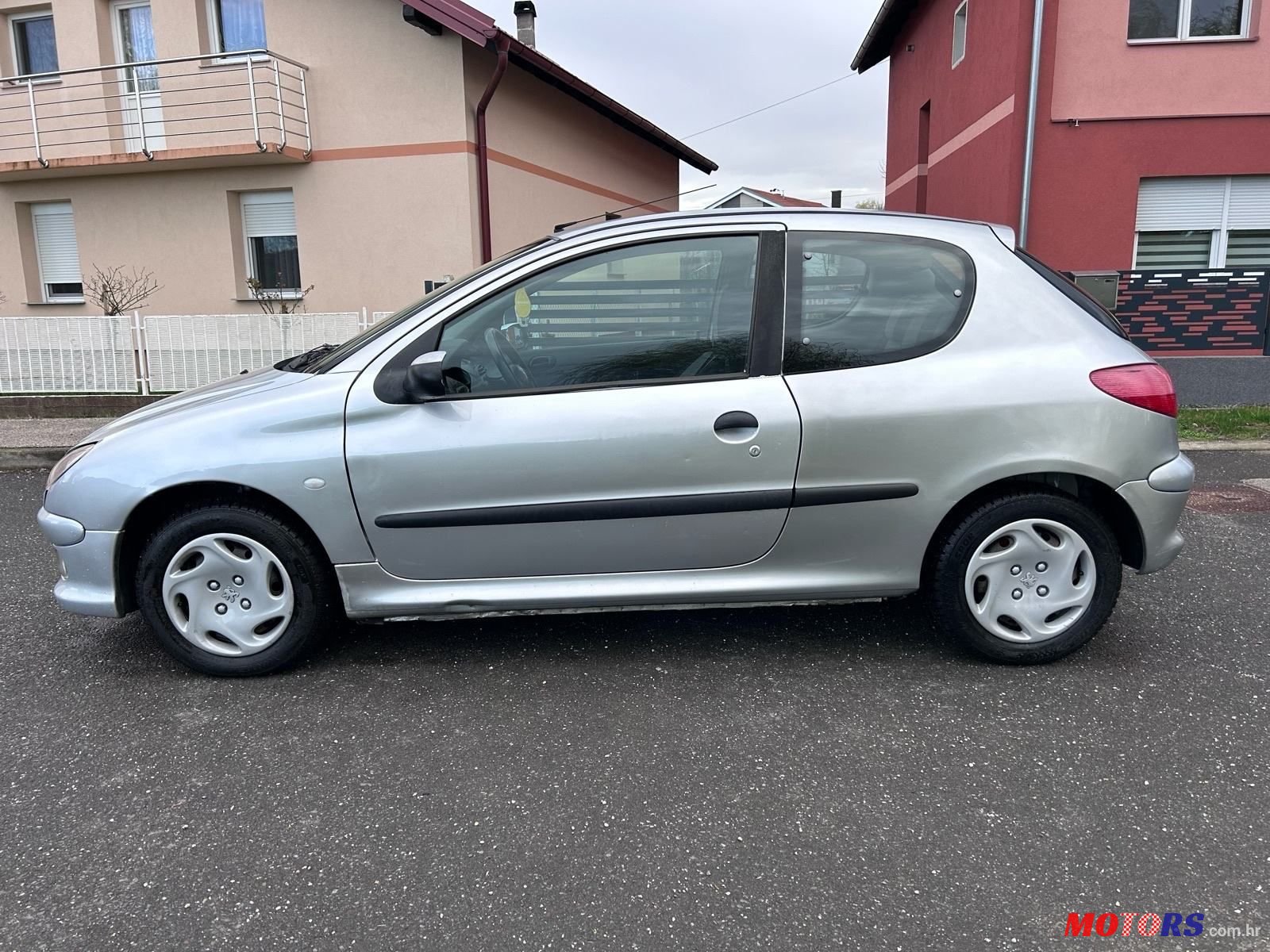 2002' Peugeot 206 206 1,4 Hdi photo #5