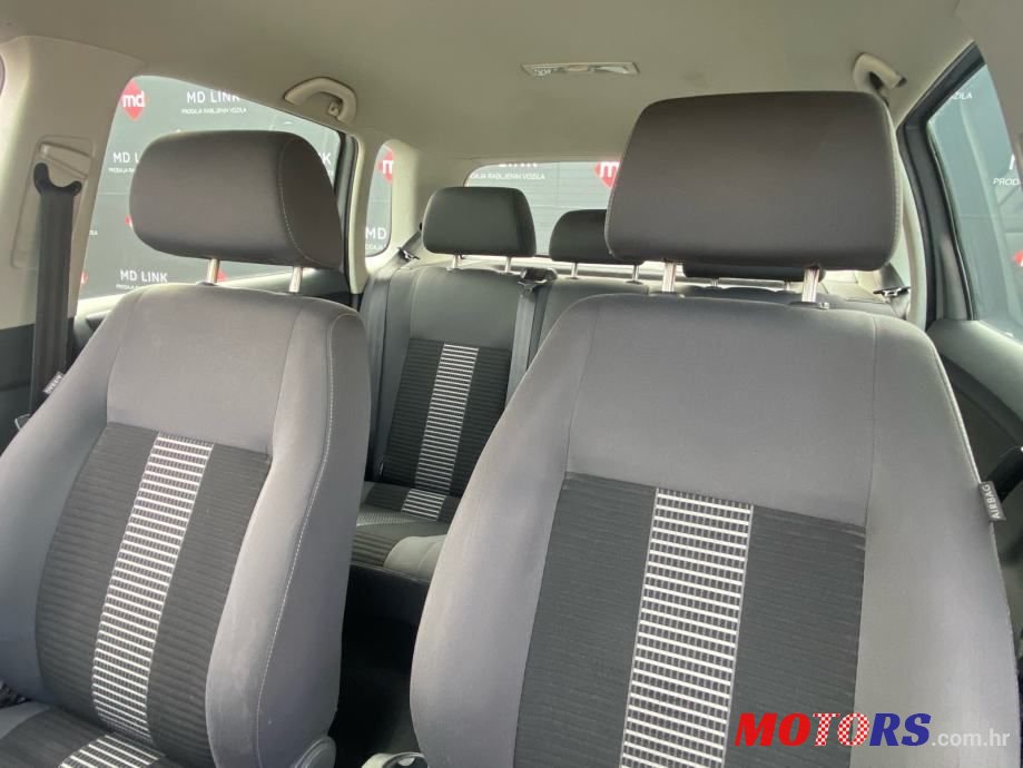2008' Volkswagen Polo 1,4 Tdi photo #5