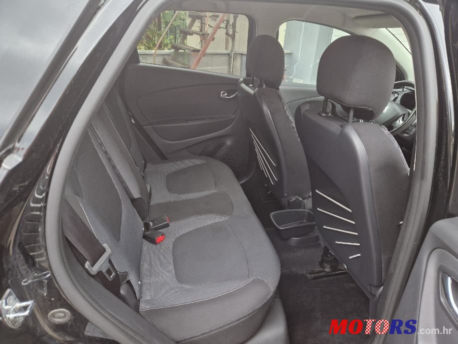 2015' Renault Captur Dci 90 photo #4
