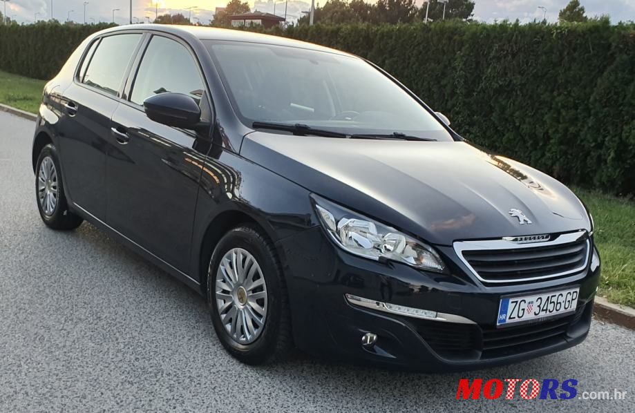 2014' Peugeot 308 photo #3