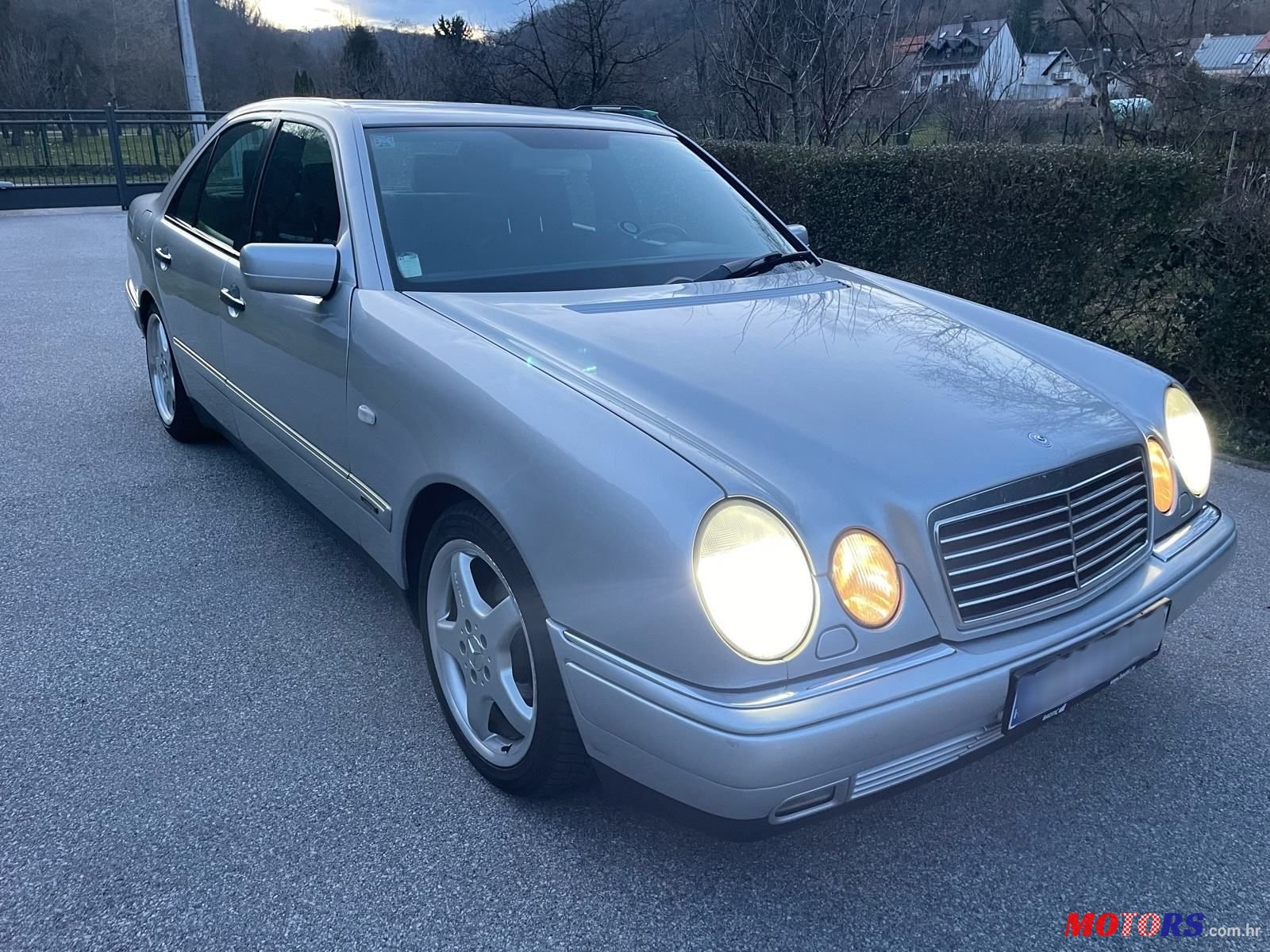 1996' Mercedes-Benz E-Klasa 230 photo #3