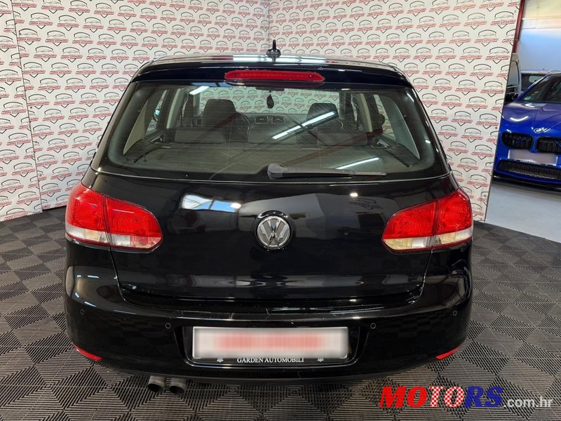 2008' Volkswagen Golf VI 2.0 Tdi photo #6
