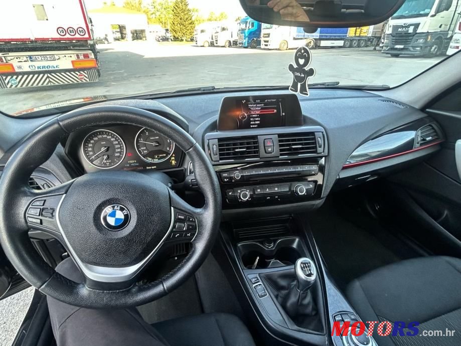 2014' BMW Serija 1 116D photo #6