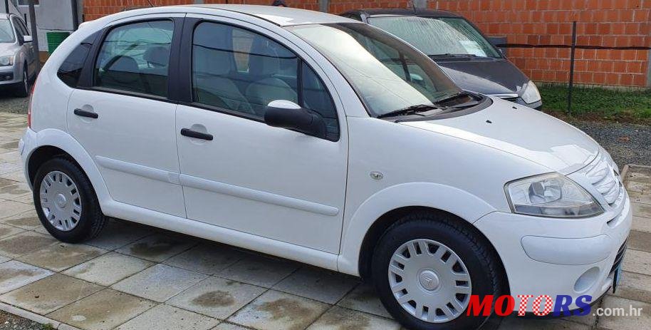 2008' Citroen C3 photo #1