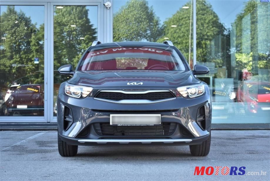 2023' Kia Stonic photo #2