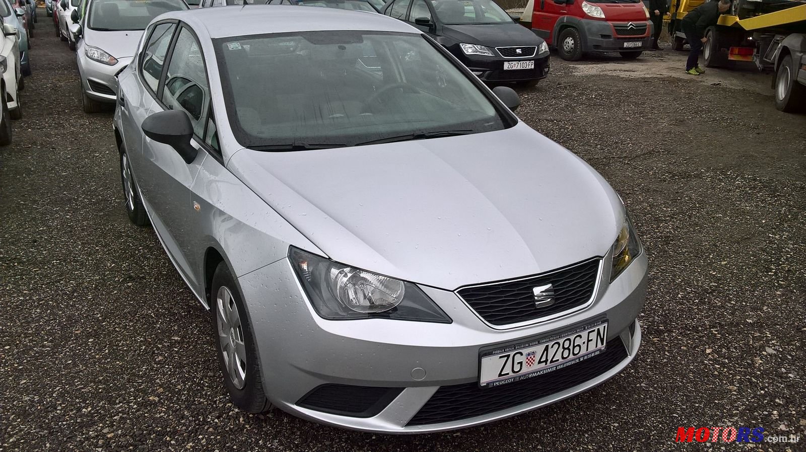2014' SEAT Ibiza photo #2