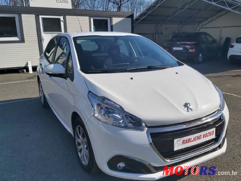 2017' Peugeot 208 photo #1