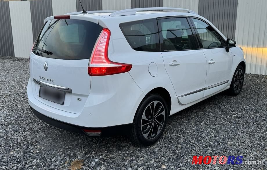 2015' Renault Grand Scenic Dci photo #5