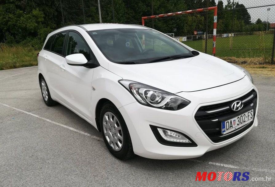 2014' Hyundai I30 Cw 1,4 Crdi photo #1