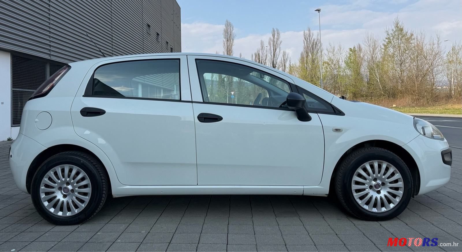 2010' Fiat Punto Evo 1,4 8V photo #5