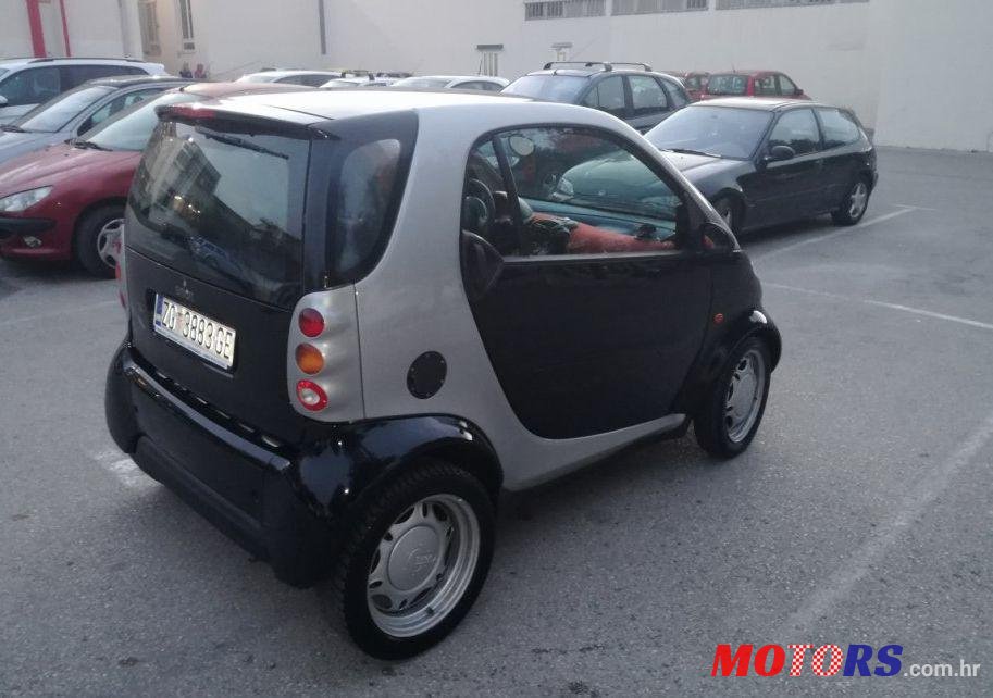 2001' Smart Fortwo Coupe Smart photo #2
