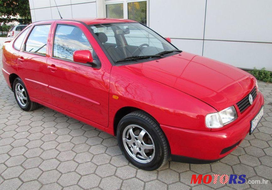 1999' Volkswagen Polo Classic Classic 1,4 photo #1