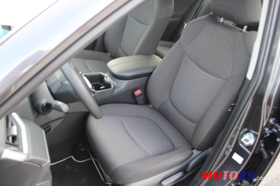 2023' Toyota RAV4 2,5 photo #5