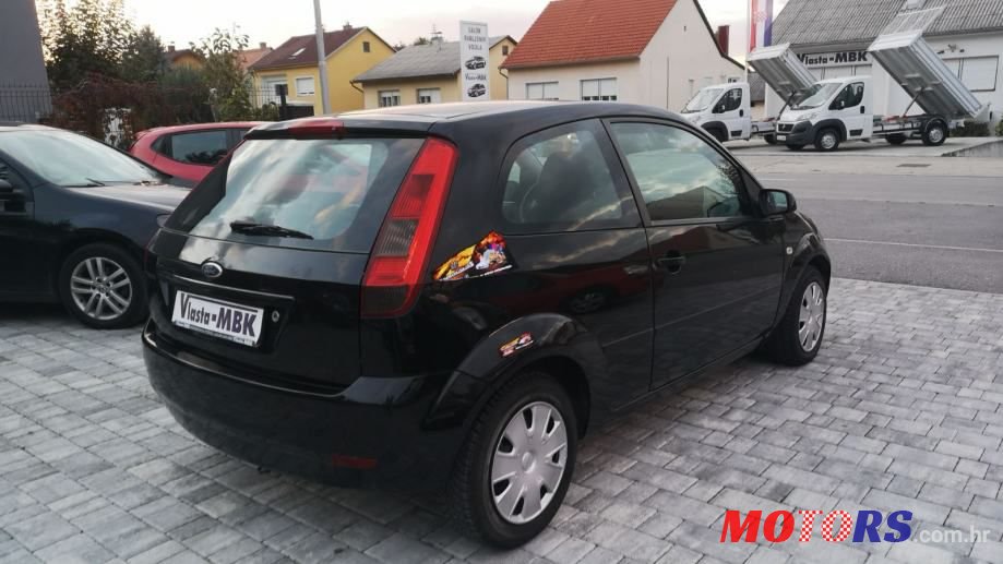 2005' Ford Fiesta photo #5